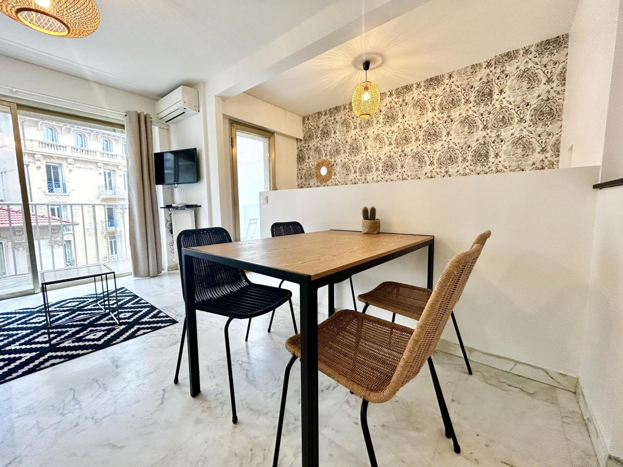 Aparthotel Riviera - Nice Carre D'Or - Large Studio Ac Terrasse - Tres Calme - Balcon Berlioz 2 Luaran gambar